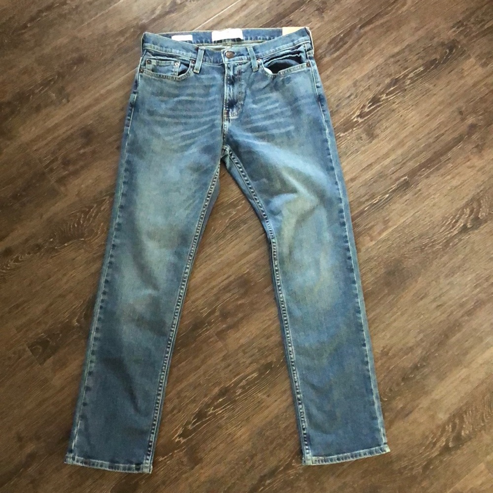Hollister 29x30  jeans